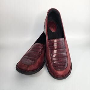 Clarks Burgundy Leather Loafers Women's Size 7 N